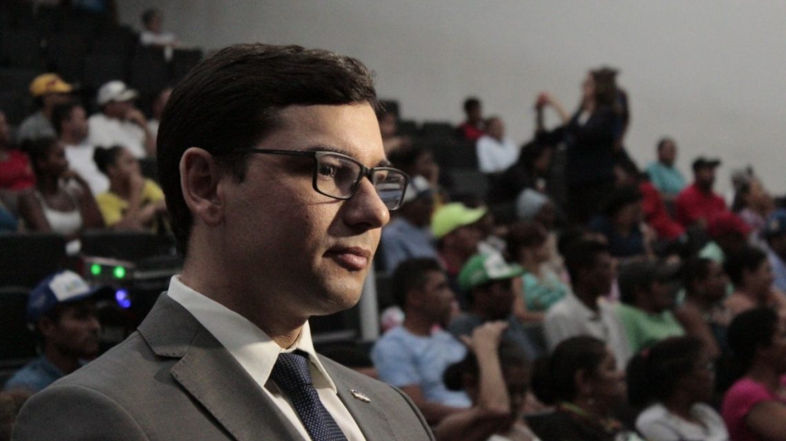 Alberes Lopes perde mandato de vereador em Caruaru por infidelidade partidária e vai recorrer Alberes Lopes perde mandato de vereador em Caruaru por infidelidade partidária e vai recorrer