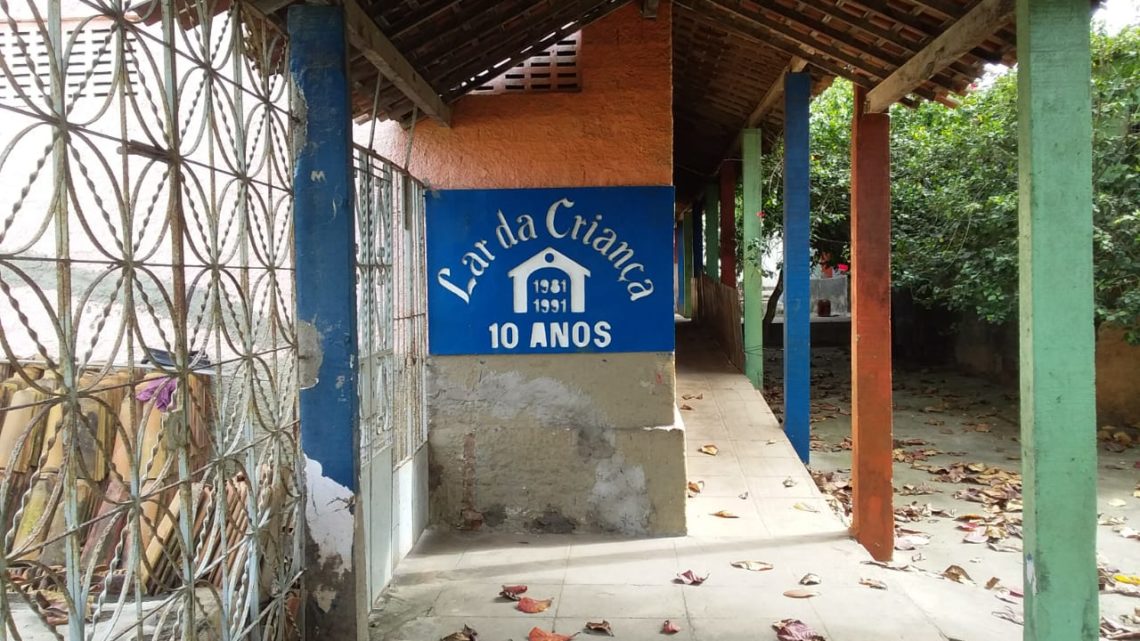 Jovens da Funase participam de entrega de creche requalificada com ajuda deles Jovens da Funase participam de entrega de creche requalificada com ajuda deles