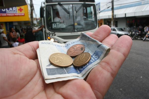 Preço de passagens de ônibus em Caruaru sobe neste domingo (29)