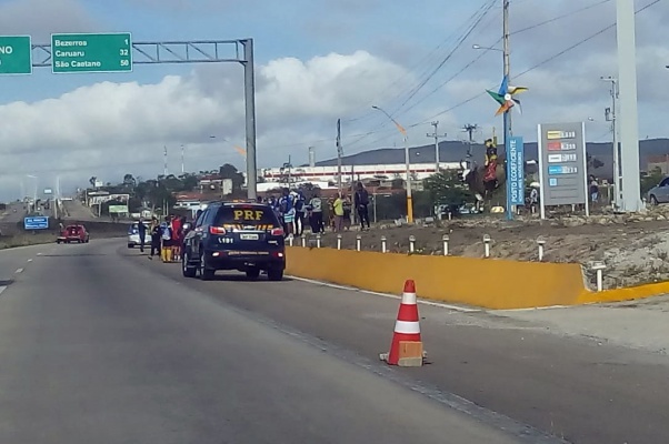 Ciclista morre atropelado na BR-232 em Bezerros