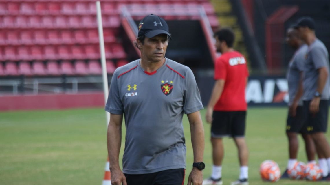 Milton Cruz não é mais técnico do Sport