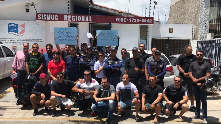 Agentes de Trânsito e Guardas Municipais de Caruaru reivindicam melhorias