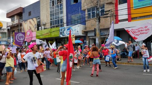 Mulheres realizam ato em Caruaru contra a reforma da Previdência e em homenagem a Marielle Franco