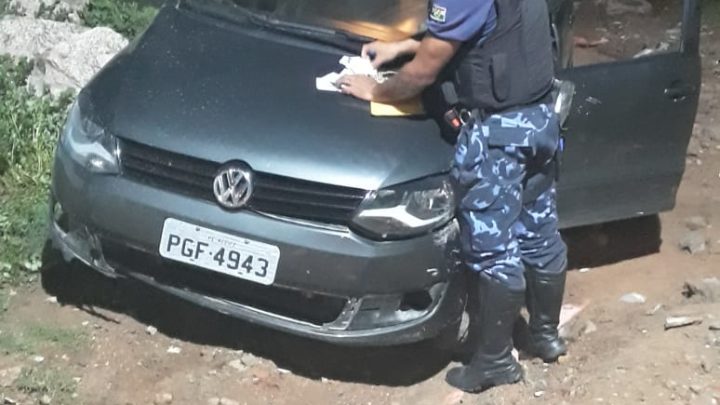 Guarda Municipal de Caruaru recupera carro que foi roubado em Bezerros