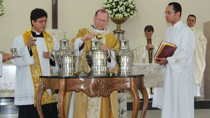 Diocese de Caruaru vai celebrar a “Missa dos Santos Óleos”