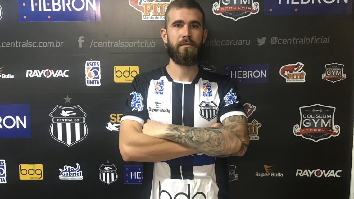 Central contrata zagueiro que estava no futebol paraibano Central contrata zagueiro que estava no futebol paraibano
