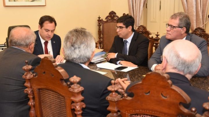 Deputado Delegado Lessa participa de reunião sobre segurança nas estradas