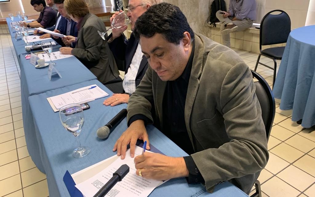 Manoel Santos é eleito vice-presidente da Fecomércio