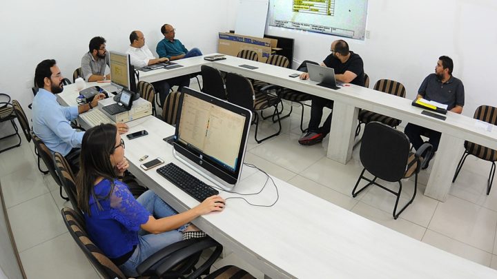Câmara de Caruaru analisa descarte correto de medicamentos, acompanhamento psicológico nas escolas e Semana da Conscientização em prol das mulheres