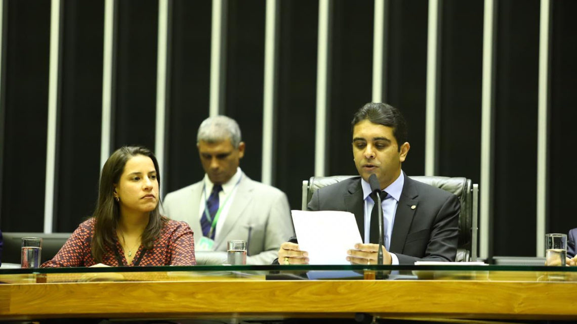 Sessão da Câmara Federal em homenagem ao aniversário de Caruaru Sessão da Câmara Federal em homenagem ao aniversário de Caruaru