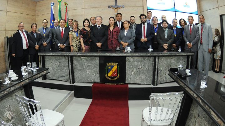 Anos dourados do Rádio são referenciados em Sessão Solene no aniversário de Caruaru