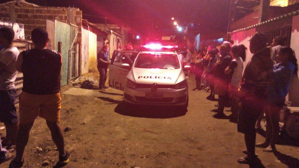 Homem é emboscado e assassinado a tiros em Caruaru
