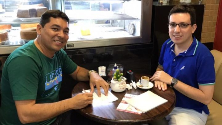 Nildo Caruaru se filia ao PSD a convite de Raffiê Dellon