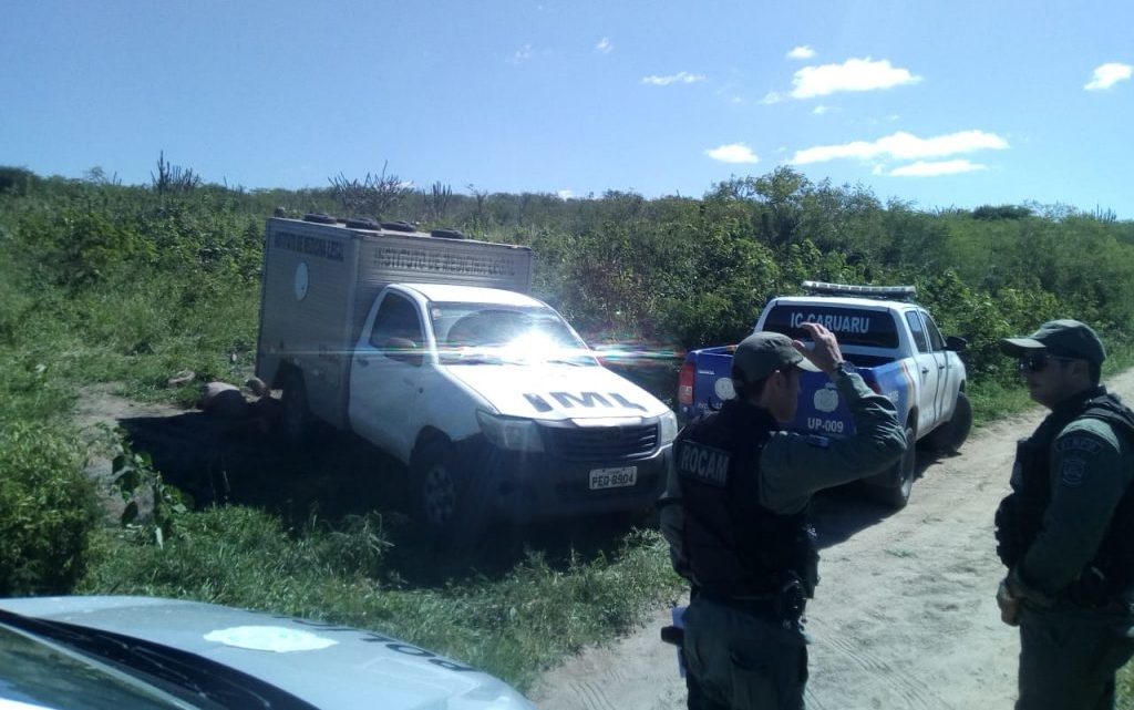 Suspeito de trocar tiros com a polícia é encontrado morto em Bezerros Suspeito de trocar tiros com a polícia é encontrado morto em Bezerros