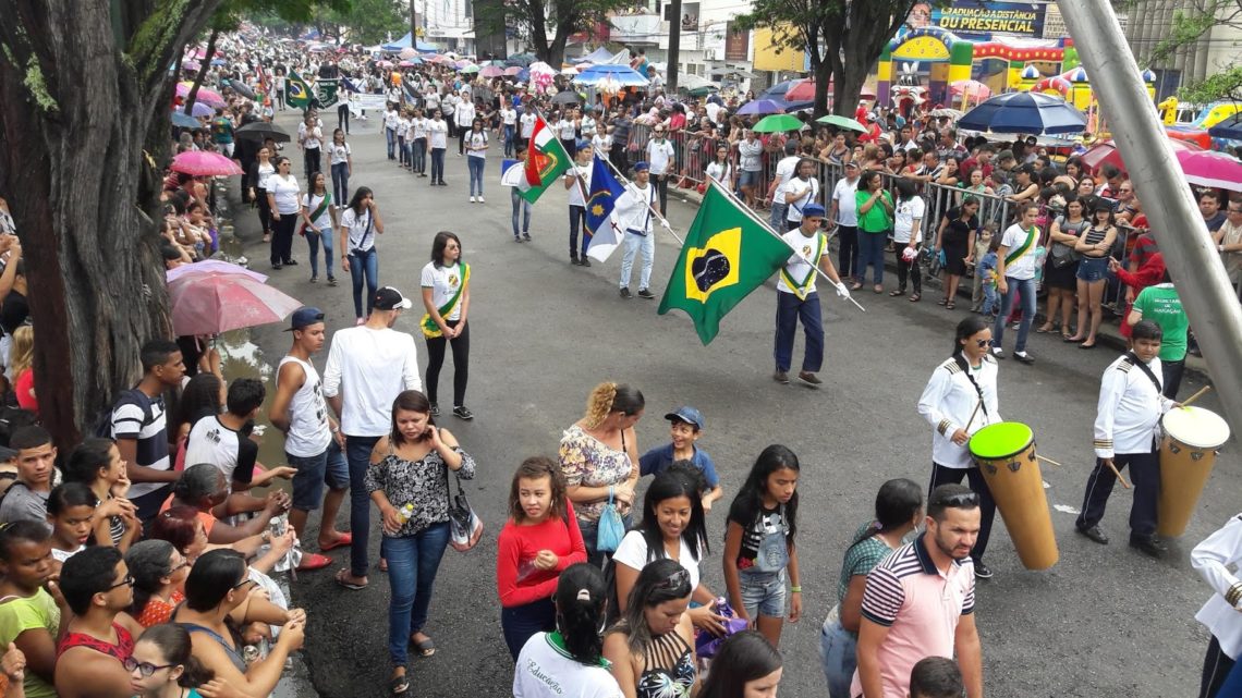 Programação do Desfile Cívico de 7 de Setembro com novo percurso em Caruaru Programação do Desfile Cívico de 7 de Setembro com novo percurso em Caruaru