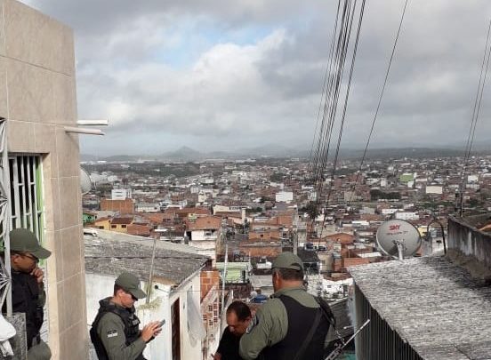 Homem é morto a tiros nas encostas do Monte Bom Jesus em Caruaru