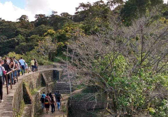 Dia do Estudante foi celebrado em Caruaru com passeio ecológico em Serra dos Cavalos