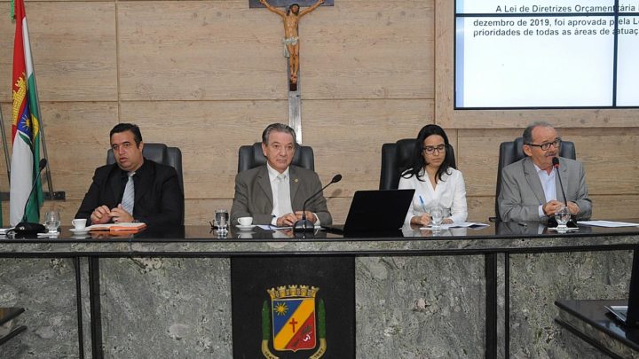 Câmara de Caruaru realiza audiência pública para debater orçamento municipal