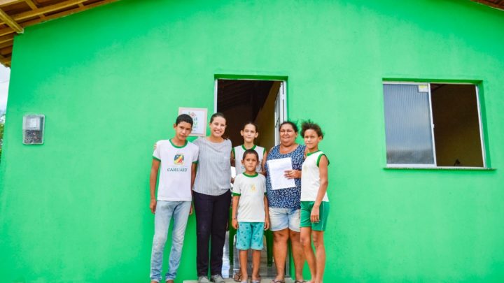 Prefeita Raquel Lyra entregará mais 20 casas do PNHR nesta quarta (25) em Caruaru
