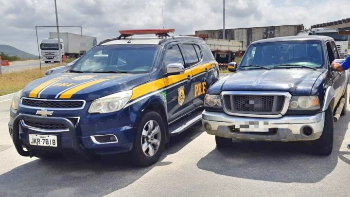 Caminhonete clonada é apreendida pela PRF em São Caetano
