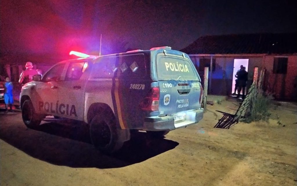 Duplo homicídio na zona rural de Caruaru nesta quarta-feira (23) Duplo homicídio na zona rural de Caruaru nesta quarta-feira (23)