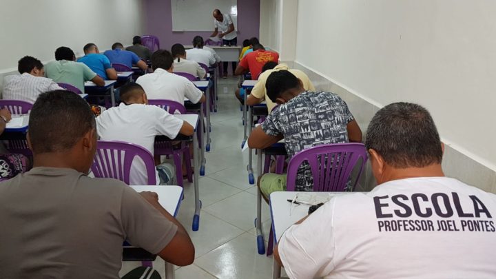Reeducandos das unidades prisionais de Pernambuco se submetem ao Encceja PPL 2019