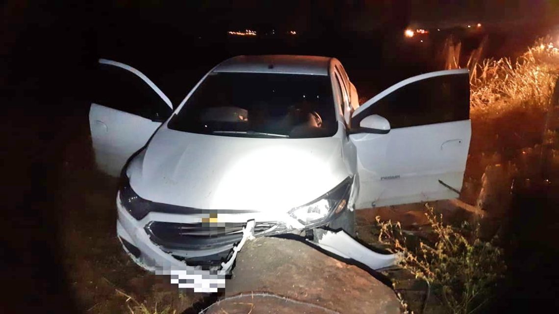 Suspeitos de receptação de carro roubado são detidos Bezerros e Caruaru