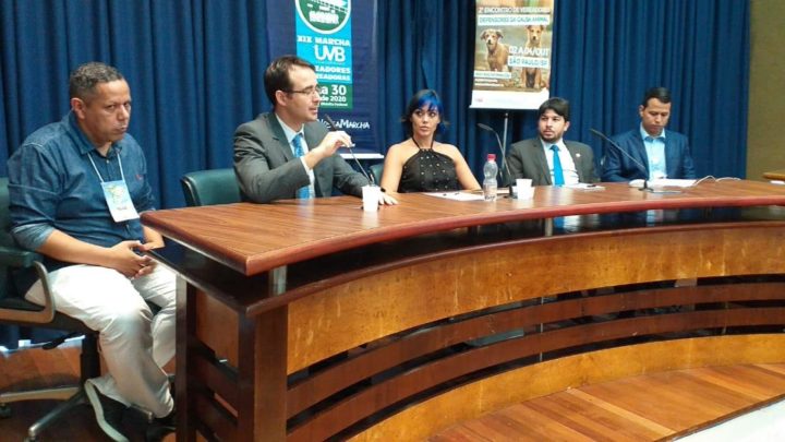Fagner  Fernandes representa Pernambuco no  2º Encontro de Vereadores defensores da Causa animal
