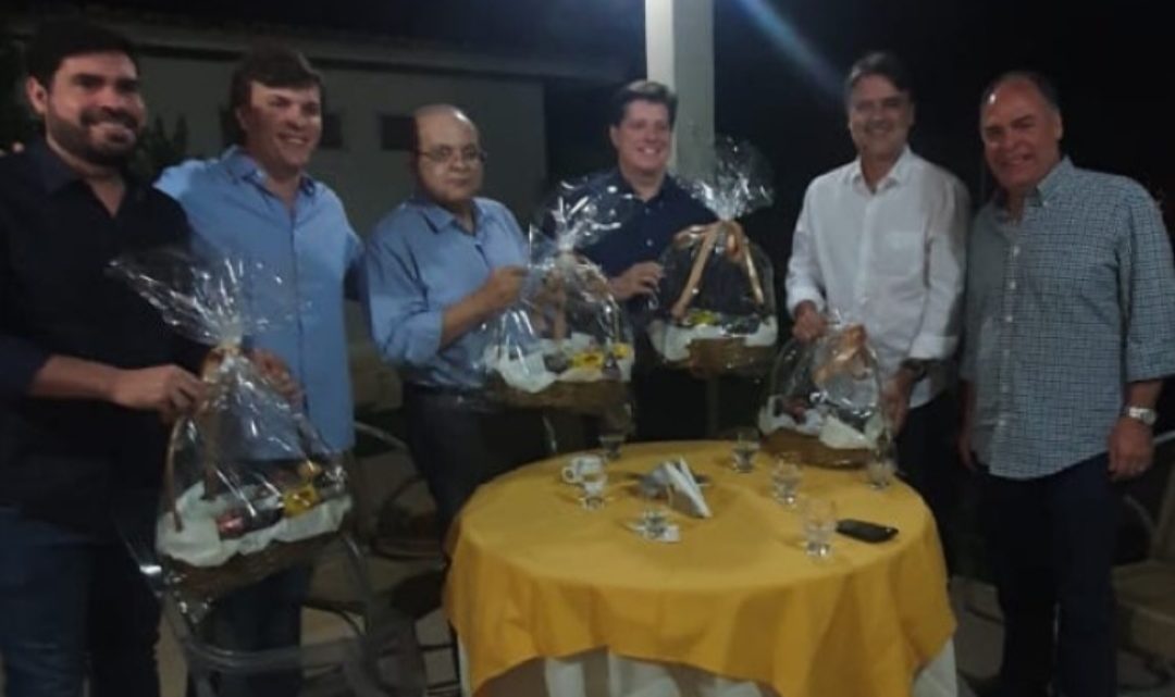 Tonynho Rodrigues representa Tony Gel em ato de filiação do prefeito de Petrolina ao MDB