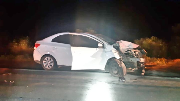 Colisão frontal entre moto e carro na BR-232 com vítima fatal