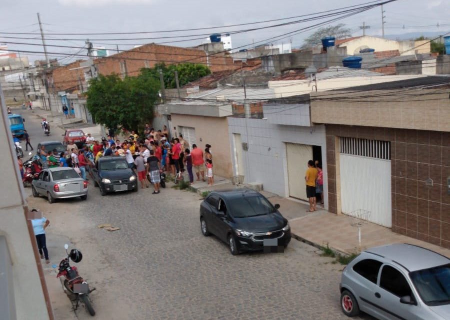 Três tentativas de homicídio em menos de 24 horas em Caruaru Três tentativas de homicídio em menos de 24 horas em Caruaru