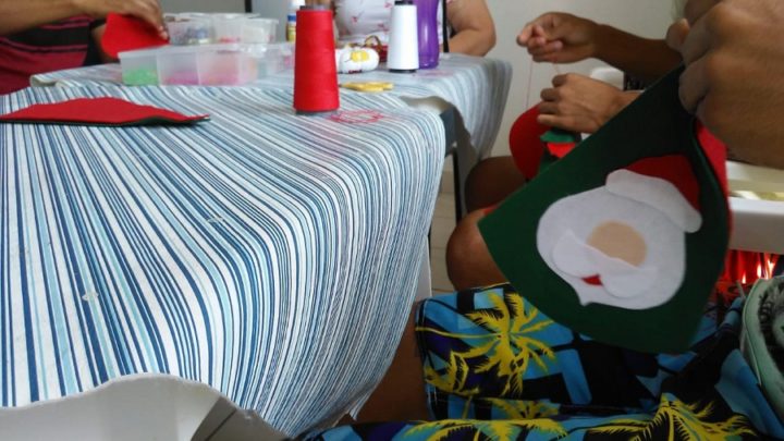Oficinas de artesanato na Funase Caruaru despertam espírito natalino de socioeducandos
