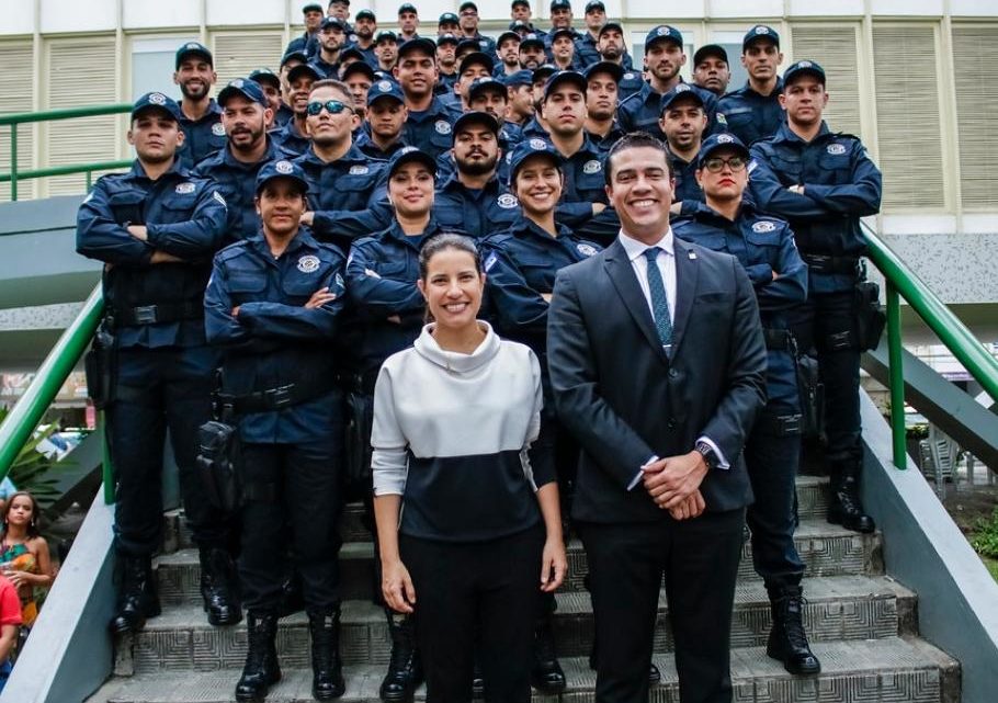 Caruaru recebe mais 50 novos Guardas Municipais nas ruas Caruaru recebe mais 50 novos Guardas Municipais nas ruas
