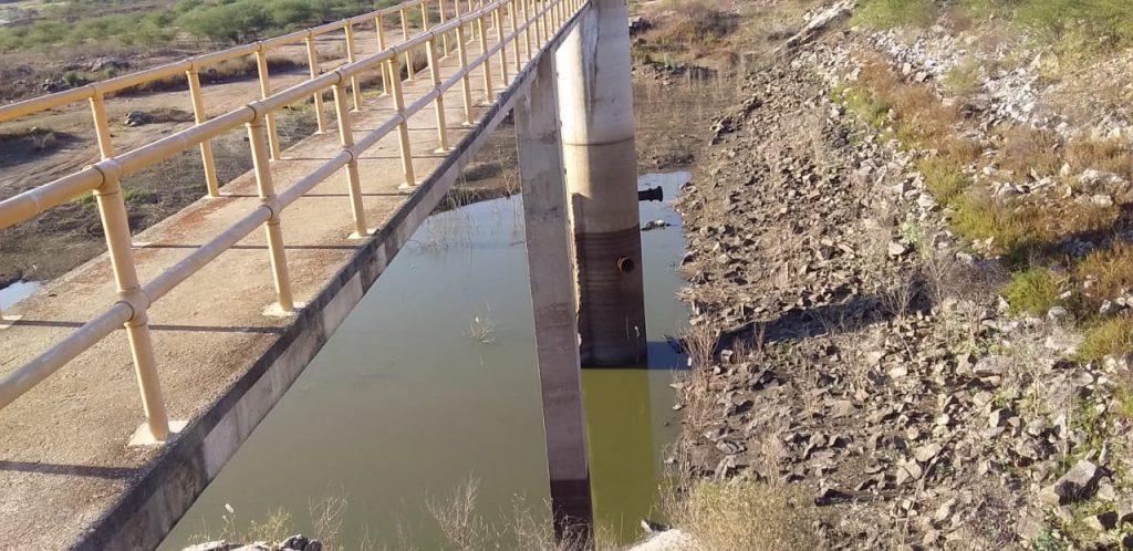 Barragem que atende Jataúba entra em colapso e Compesa suspende abastecimento