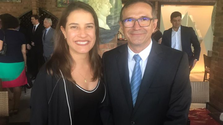 Prefeita Raquel Lyra prestigia posse do caruaruense Douglas Cintra na Sudene
