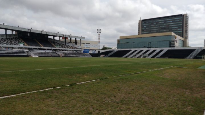 Central estréia no Pernambucano contra o Retrô no Lacerdão neste sábado (18)