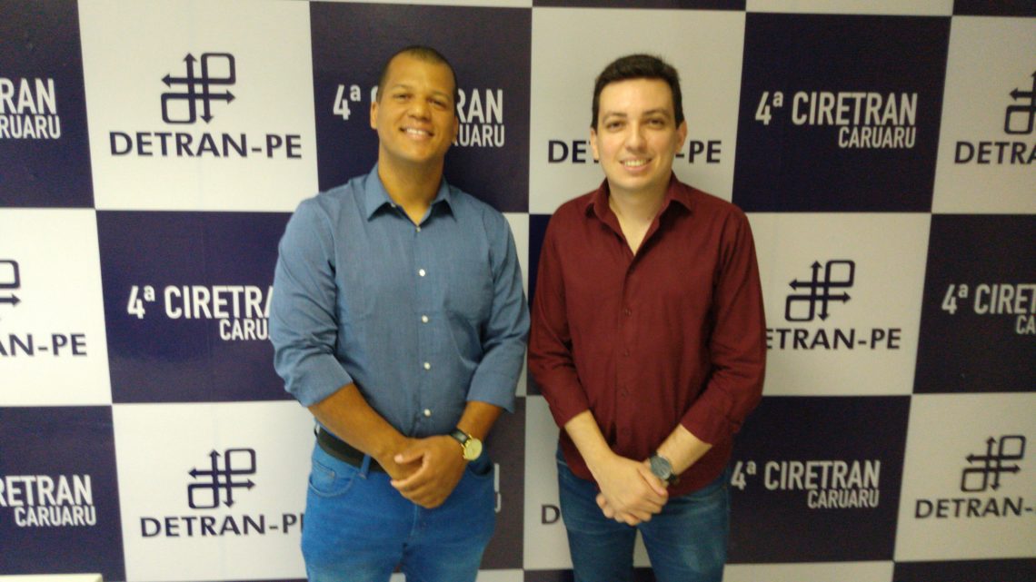 Transição na Ciretran Caruaru entre Raffiê Dellon e Jefferson Paz