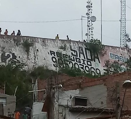 Jovem assassinado em Caruaru neste domingo (2)