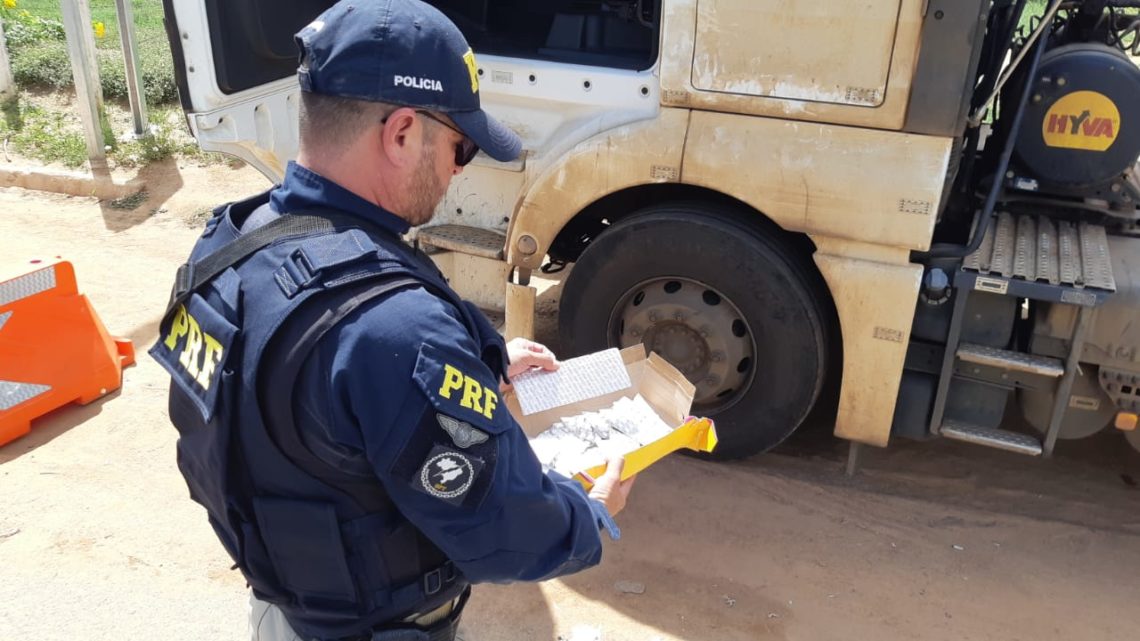 Motorista é preso dirigindo sob efeito de rebite na BR 423 em Garanhuns Motorista é preso dirigindo sob efeito de rebite na BR 423 em Garanhuns