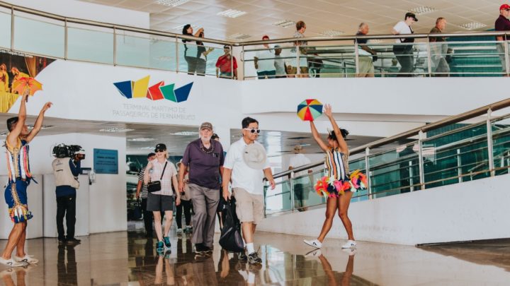 Governo do Estado promove receptivo especial de Carnaval no Aeroporto, TIP e Terminal Marítimo