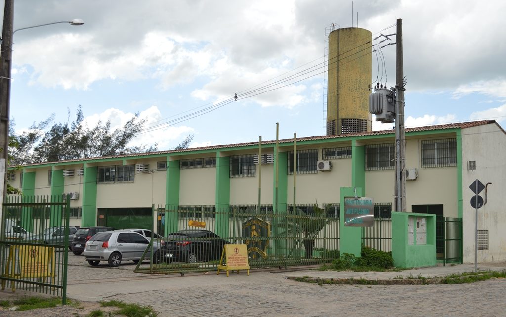 Detentos da Penitenciária de Caruaru farão cursos profissionalizantes