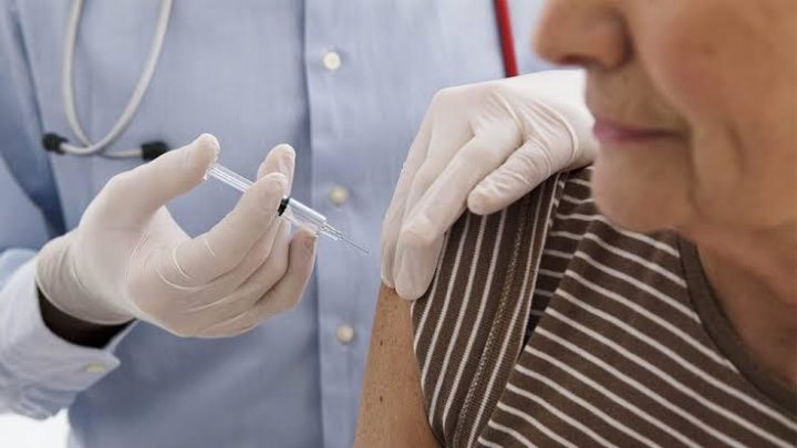 Vacinação contra gripe começa nesta segunda-feira (23)