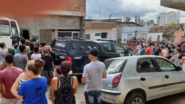 Jovem de 18 anos é morto a tiros em Caruaru