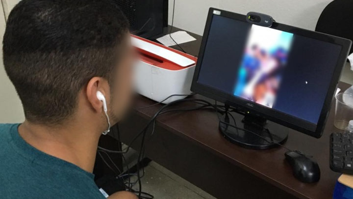 Adolescentes da Funase conversam com familiares por videochamadas, após suspensão de visitas