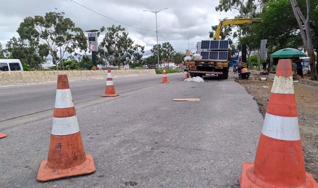 DNIT instala redutores de velocidade nas rodovias em Pernambuco DNIT instala redutores de velocidade nas rodovias em Pernambuco