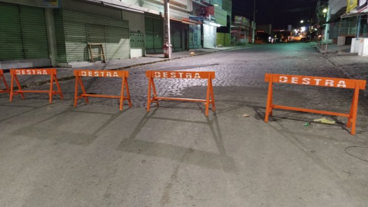Feira da Sulanca: DESTRA interdita ruas próximas ao Parque 18 de Maio para evitar comercialização de mercadorias