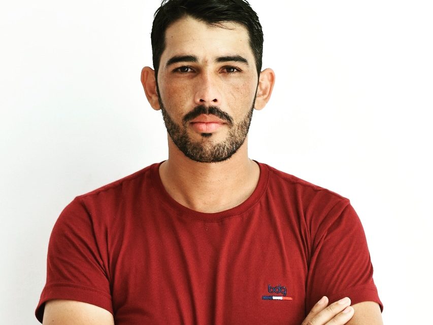 Deu positivo teste de Covid-19 de blogueiro e estudante de jornalismo de Caruaru