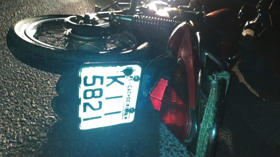 Acidente de moto com vítima fatal na BR-232 em Caruaru neste sábado (23) Acidente de moto com vítima fatal na BR-232 em Caruaru neste sábado (23)