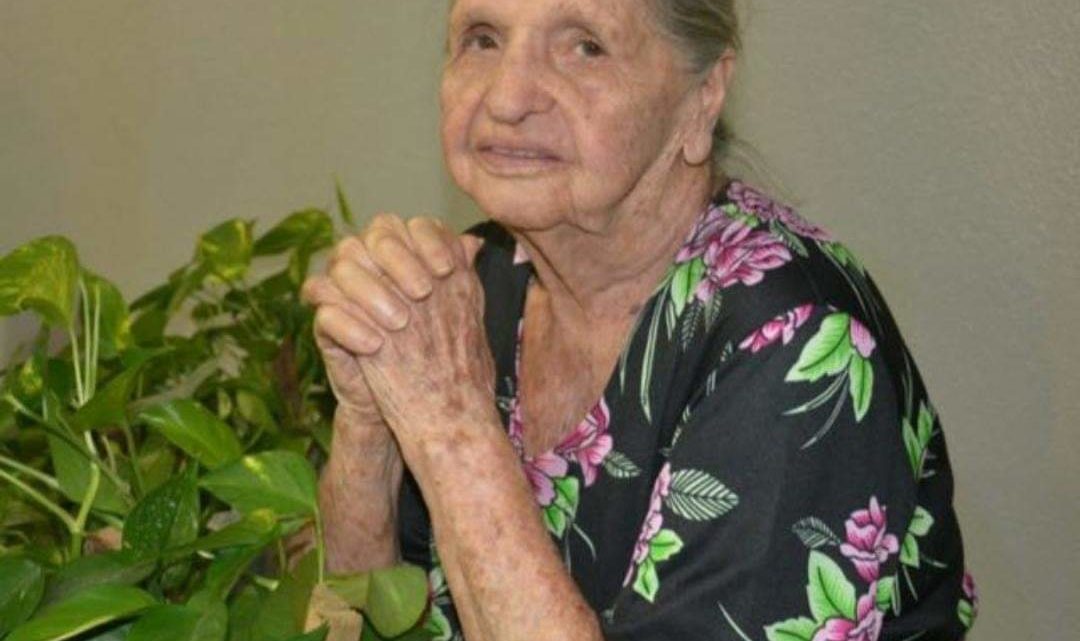 Morre aos 89 anos Dona Creuza, funcionária mais antiga em atividade da Asces-Unita