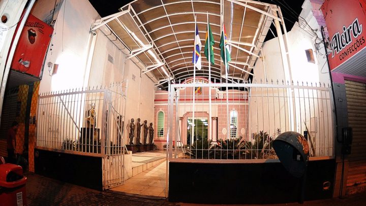 Vereador votam e recesso na Câmara de Caruaru é suspenso por conta da Pandemia